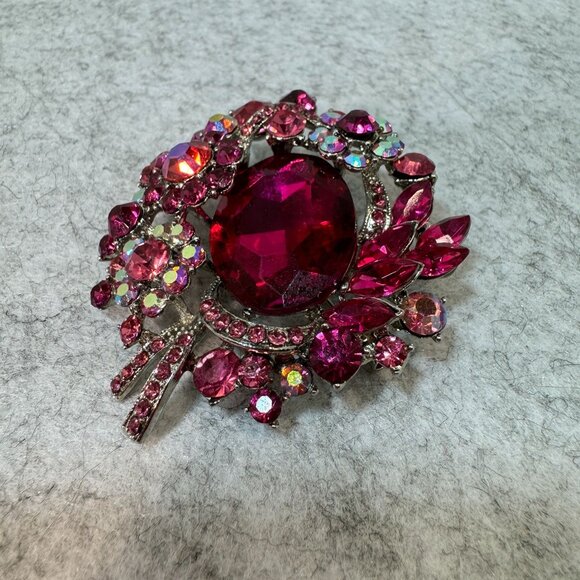 Vintage Ruby Rhinestone Brooch With Floral Design & Silver Tone AB rhinestones - Picture 3 of 8